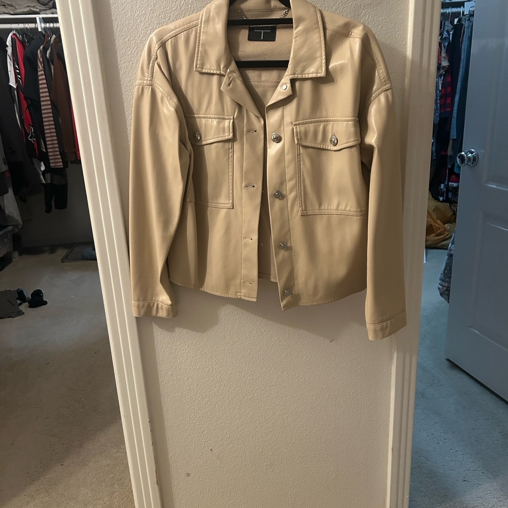 Women's Cream Jacket